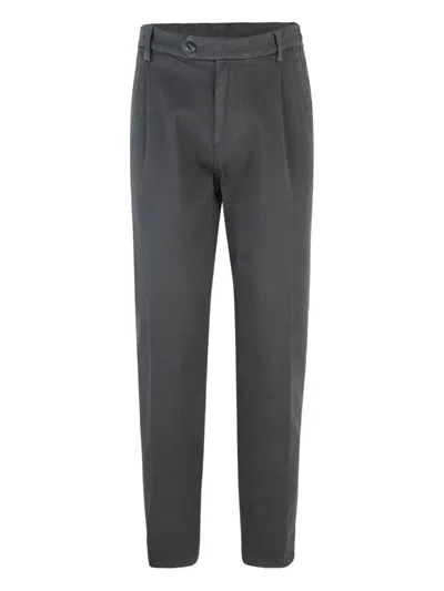 Eleventy Pleated-pocket Cotton-blend Trousers In Gray