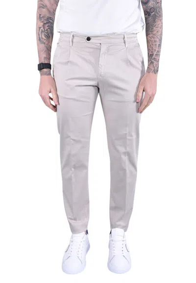 Eleventy Pleated Garment-dyed Chino Pants In Gray