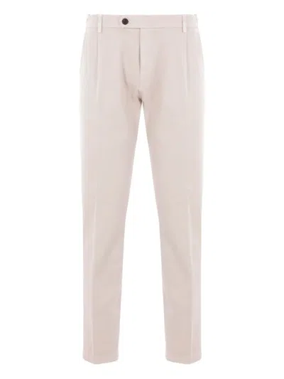 Eleventy Belt Loop Casual Pants In White