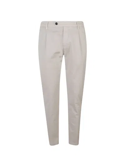 Eleventy Pleated Trousers In Neutral