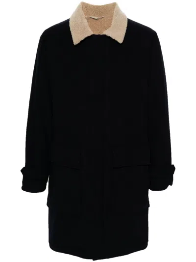 Eleventy Shearling-collar Coat In Blau
