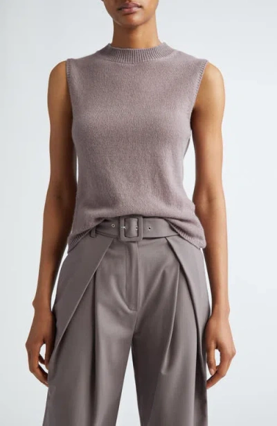 Eleventy Sleeveless Cashmere Sweater In Viola