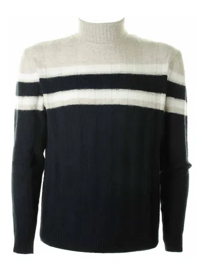 Eleventy Striped Cashmere Turtleneck In White