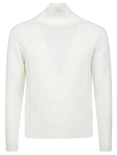 Eleventy Sweater In White