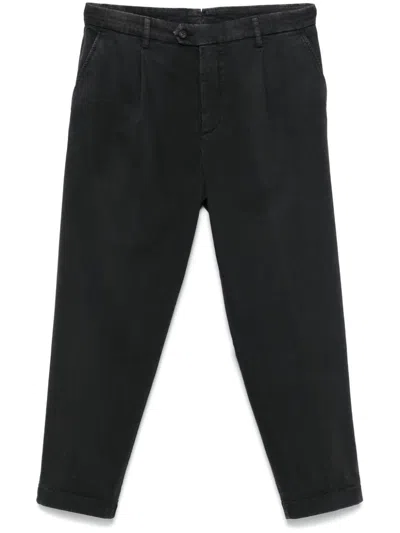 Eleventy Tapered Chino Trousers In Black