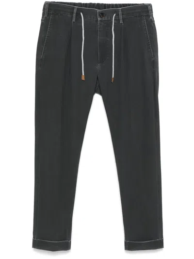Eleventy Tapered Trousers In Schwarz