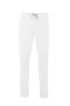 Eleventy Men White Pants With Elastic Drawstring Waist And Tapered Leg In Cotton Blend Stretch Woman In White