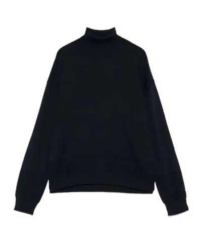 Eleventy Turtleneck Sweater In Black