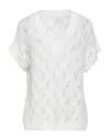 Eleventy Sweaters In White