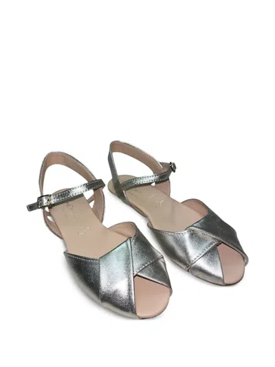 Eli1957 Kids' Metallic Crossover Sandals In Gray