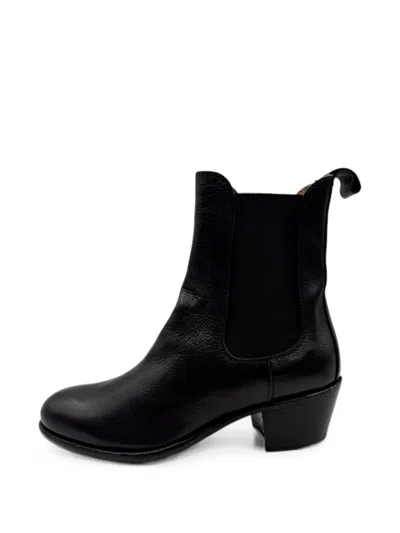 Elia Maurizi Elasticated-side Ankle Boots In Black