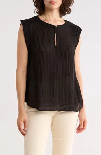 Elie Elie Tahari Cap Sleeve Shirred Top In Black