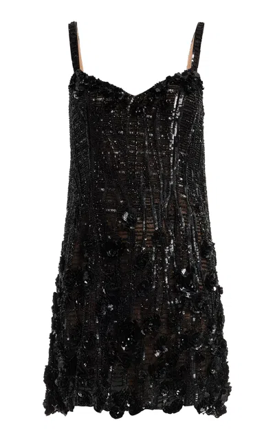 Elie Saab Moda Operandi In Black