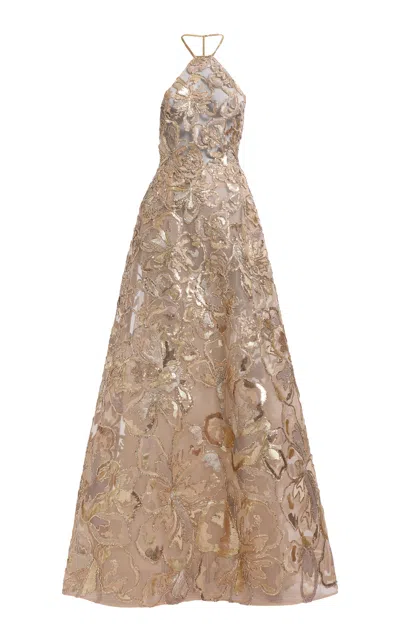 Elie Saab Moda Operandi In Gold
