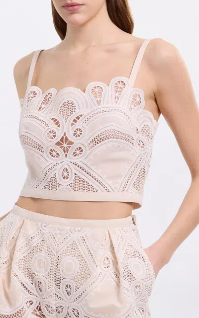 Elie Saab Moda Operandi In Pink