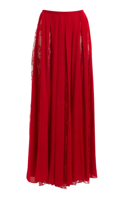 Elie Saab Moda Operandi In Red