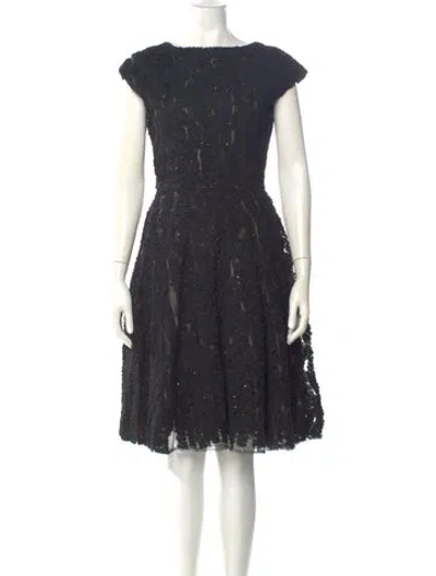 Pre-owned Elie Saab Silk Knee-length Dress In Black