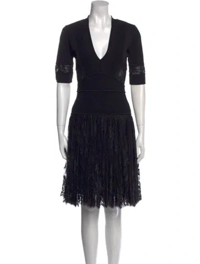 Pre-owned Elie Saab V-neck Knee-length Dress In Black