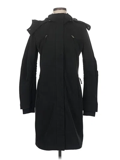 Pre-owned Elie Tahari Coat In Black