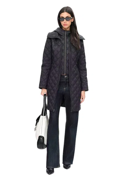 Elie Tahari Diamond-quilted Down Coat In Black