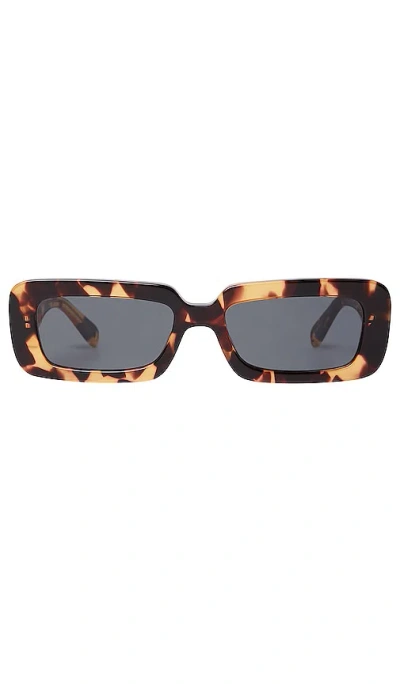 Elisa Johnson Gigi In Dark Brown Tortoise