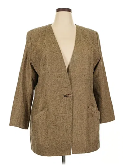 Pre-owned Elisabeth By Liz Claiborne Coat In Brown