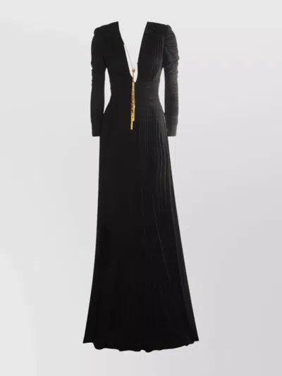 ELISABETTA FRANCHI CHAIN DETAIL PLEATED DRESS WITH RUCHED V-NECKLINE