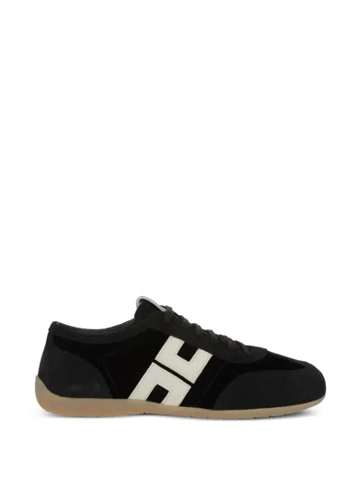 Elisabetta Franchi Nappa Velvet Lace Up Low Top Sneakers In Black