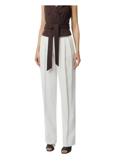 Elisabetta Franchi Women's Trousers  With Pinces In White