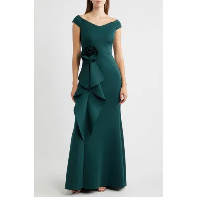 Eliza J 3d Rosette Detail Scuba Crepe Trumpet Gown In Green
