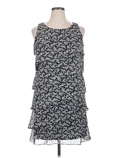 Pre-owned Eliza J Casual Dress In Gray
