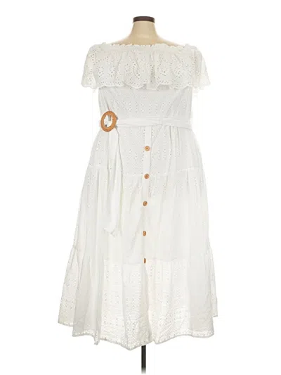 Eliza J Casual Dress In White
