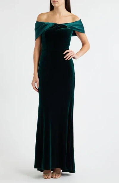 Eliza J Off The Shoulder Satin & Velvet Mermaid Gown In Green