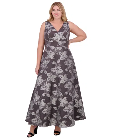 Eliza J Plus Size Metallic-threaded Floral-print Ball Gown In Silver