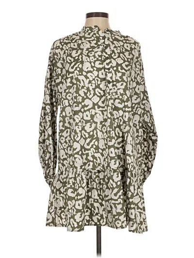 Pre-owned Elizabeth And James 3/4 Sleeve Blouse In Green
