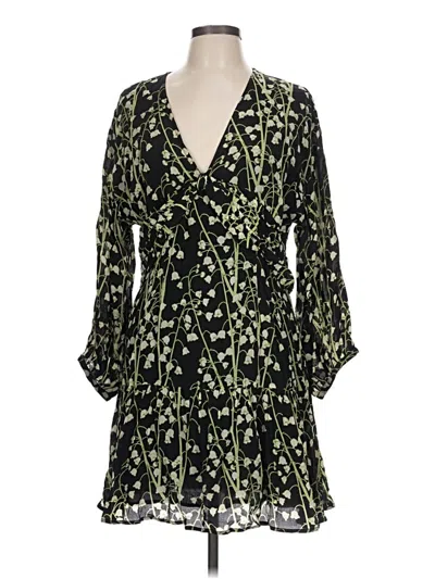 Pre-owned Elizabeth And James Casual Dress In Green