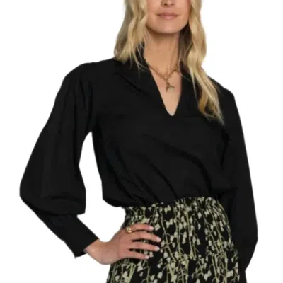 Elizabeth James The Label Chloe Top In Black