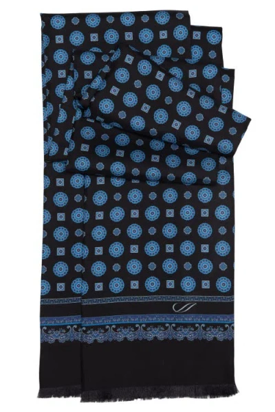 Elizabetta Botticelli In Black & Blue