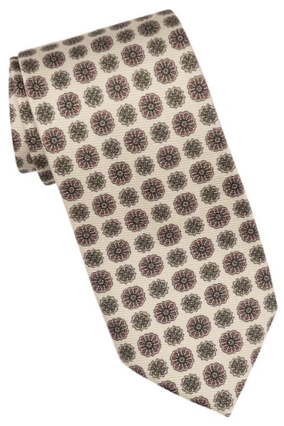 Elizabetta Claudius In Pattern