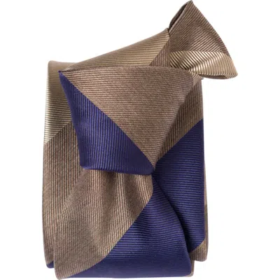 Elizabetta Conero In Taupe Grey