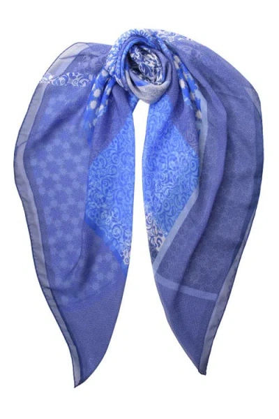 Elizabetta Dafne In Blue