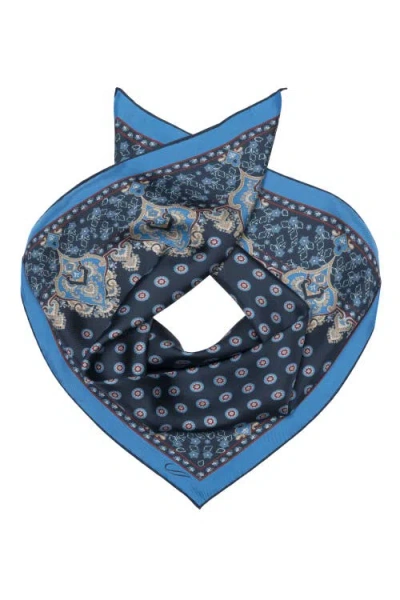 Elizabetta Filippo In Navy