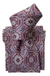 Elizabetta Mantova In Burgundy