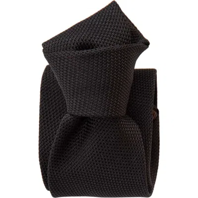 Elizabetta Nero In Black