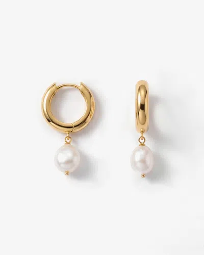 Elk & Bloom Women's Chunky 14k Gold Freshwater Pearl Hoops