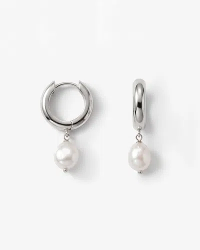 Elk & Bloom Women's Chunky Silver Freshwater Pearl Hoops In White