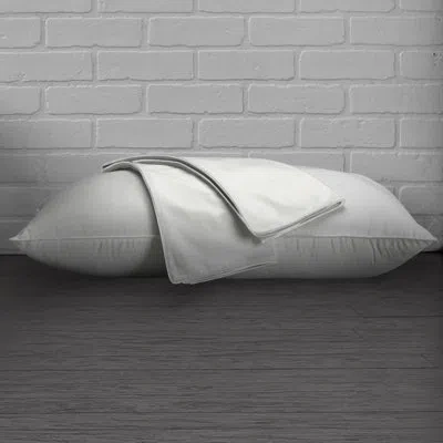 Ella Jayne Home Hotel Collection Pillowcase In White