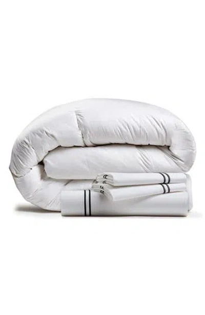 Ella Jayne Home Luxurious All Season 550 Fill Power Down Comforter In Multi