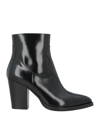 Ella Woman Ankle Boots Black Size 10 Leather