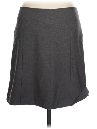 Pre-owned Elle Casual Skirt In Gray